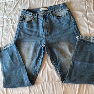 Kan Can Jeans. Size 9/28
